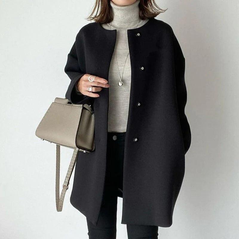 Mia | Beige Relaxed Pocketed Knit Coat