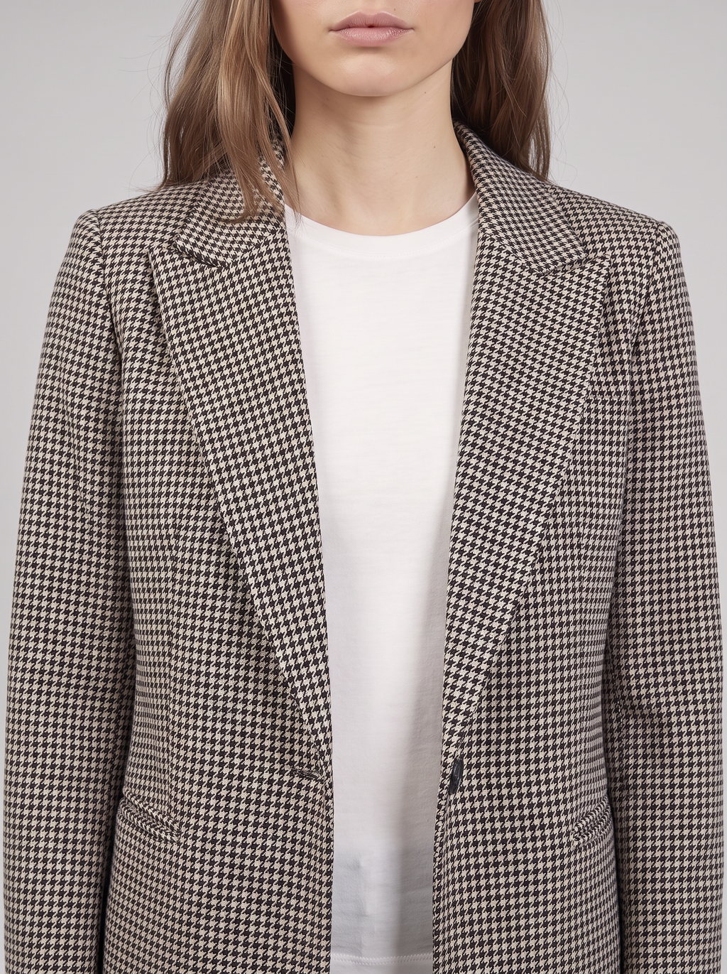 Clara | Houndstooth Blazer Jacket Close-Up