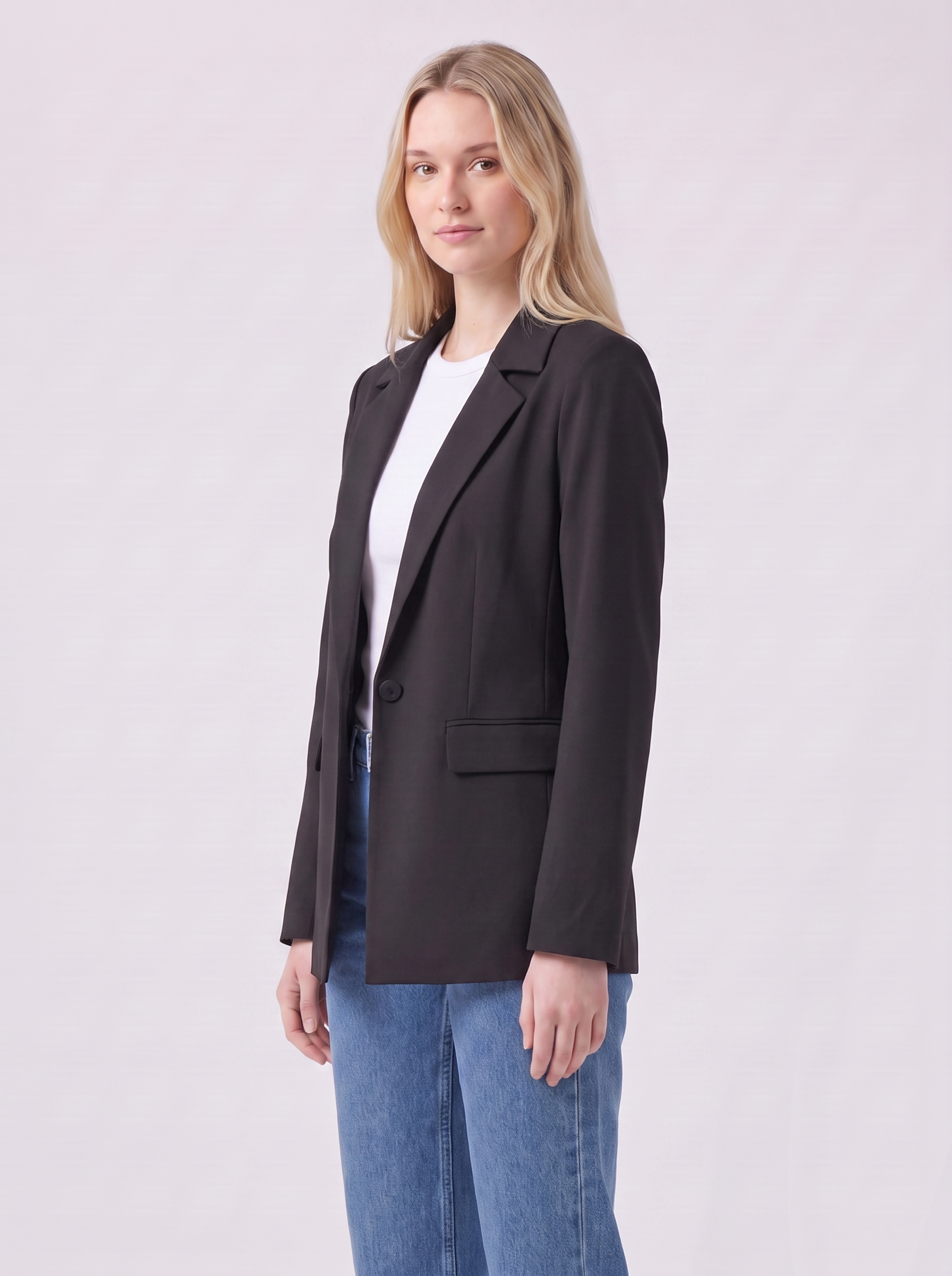 Lily | Black Relaxed Pocketed Button Blazer 3-4 Turn