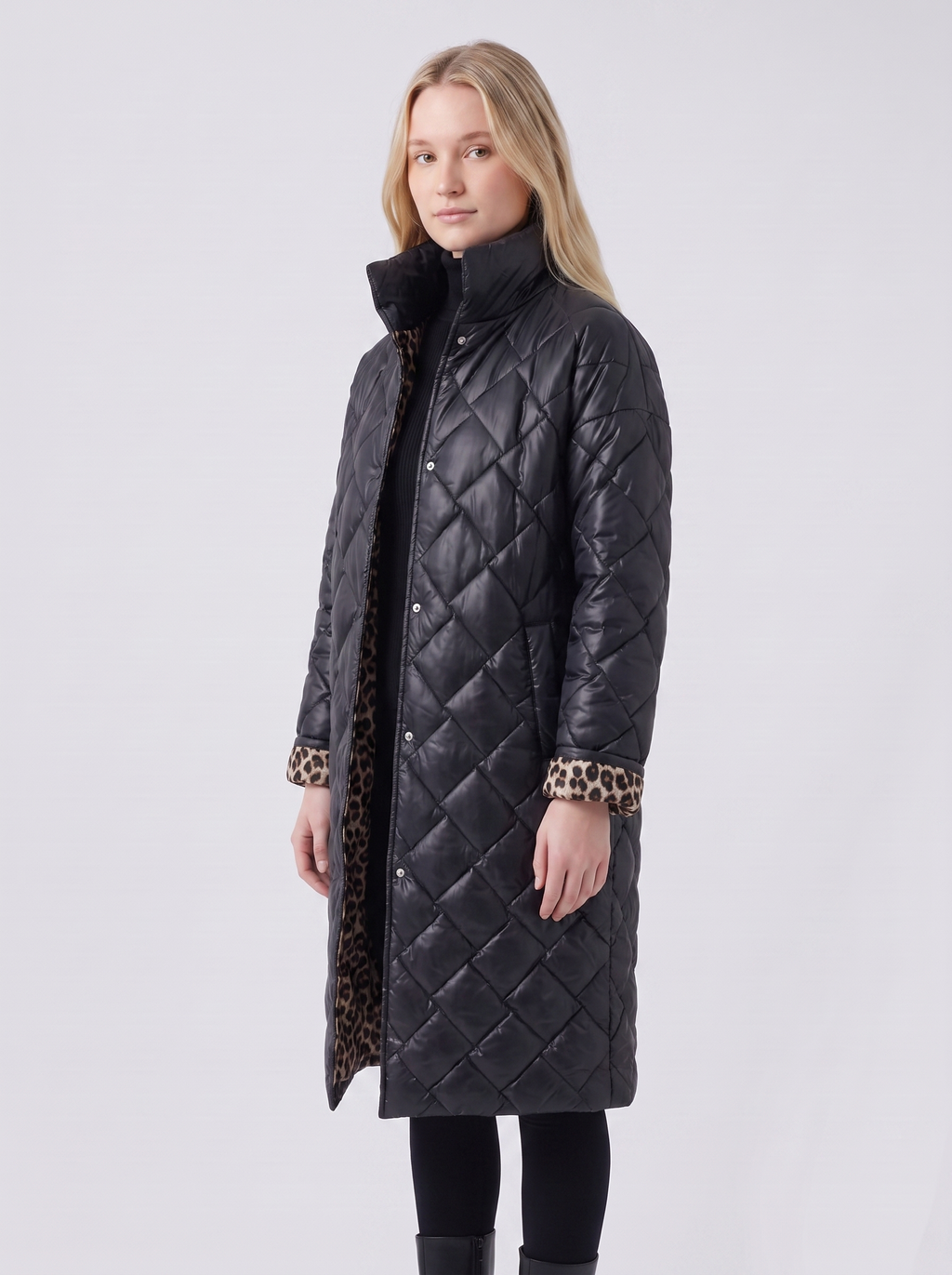 Lily | Black Reversible Quilted Leopard-Lined Coat 3-4 Turn